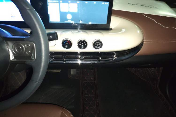 Used Wuling Bingo 2023 333km Enjoy+ Version Audio And AC Panel