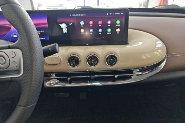 Used Wuling Bingo 2023 333 km Lingxi Connected Version Audio And AC Panel