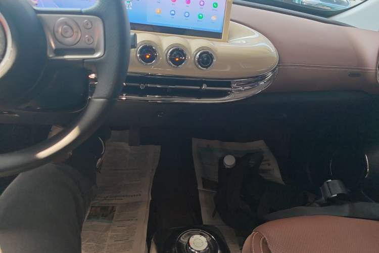 Used Wuling Bingo 2023 410 km Lingxi Deluxe Edition Audio And AC Panel