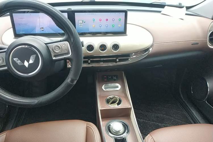 Used Wuling Bingo 2023 410 km Lingxi Deluxe Edition Audio And AC Panel