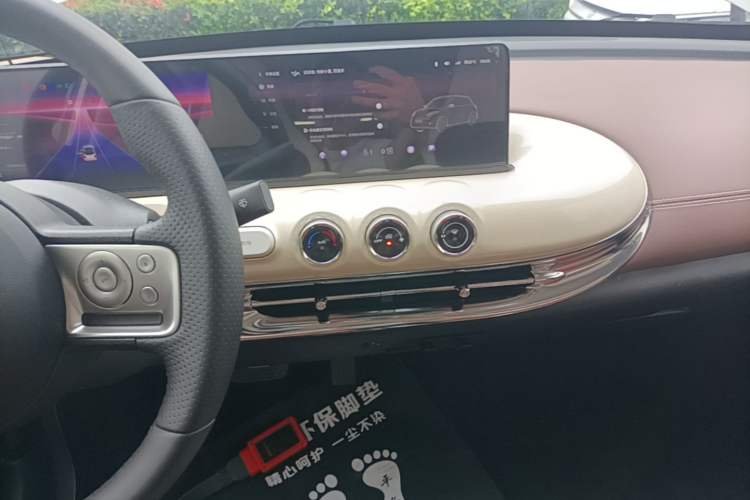 Used Wuling Bingo 2023 410 km Lingxi Deluxe Edition Audio And AC Panel