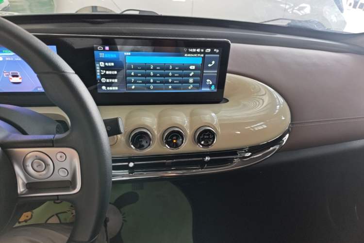 Used Wuling Bingo 2023 333km Enjoy+ Version Audio And AC Panel