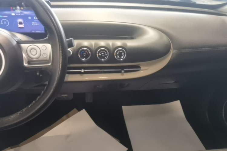 Used Wuling Bingo 2023 203km Light Edition Audio And AC Panel