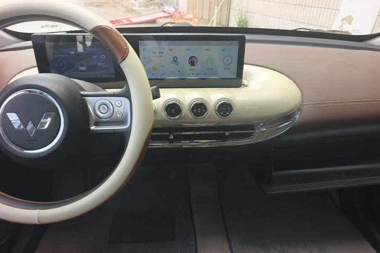 Used Wuling Bingo 2023 203km Comfort Edition Audio And AC Panel