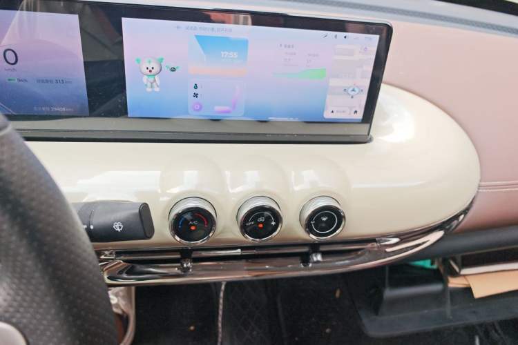 Used Wuling Bingo 2023 333 km Enjoyment Version Audio And AC Panel