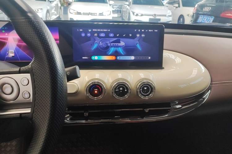 Used Wuling Bingo 2023 333 km Lingxi Connected+ Version Audio And AC Panel