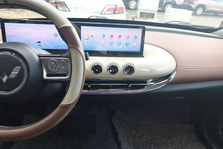 Used Wuling Bingo 2023 333 km Lingxi Connected Version Audio And AC Panel