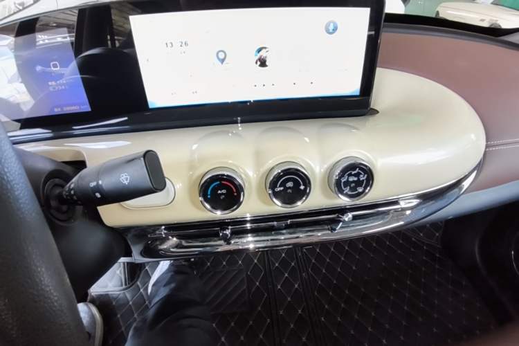 Used Wuling Bingo 2023 333km Enjoy+ Version Audio And AC Panel