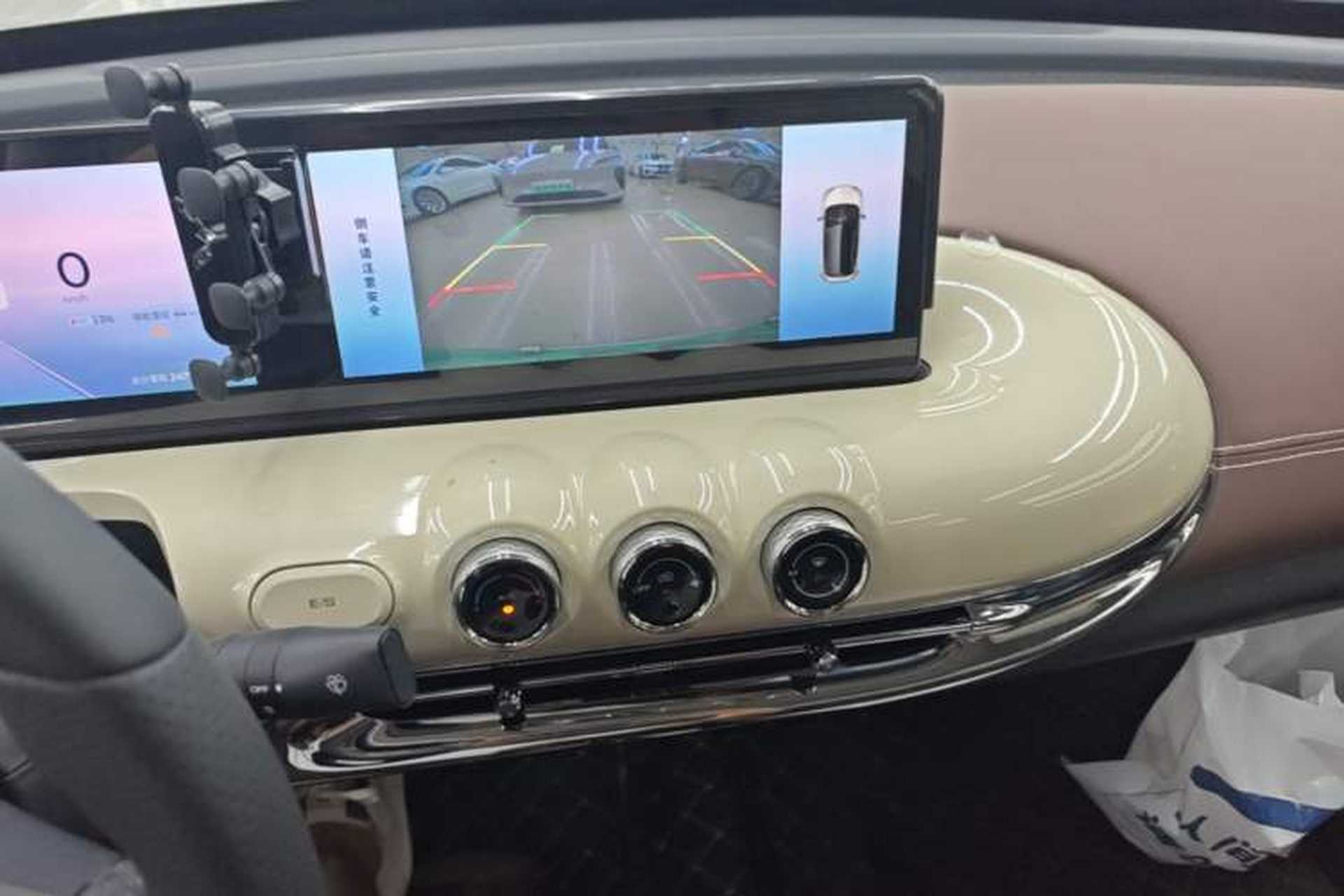 Used Wuling Bingo 2023 333 km Lingxi Connected+ Version Audio And AC Panel
