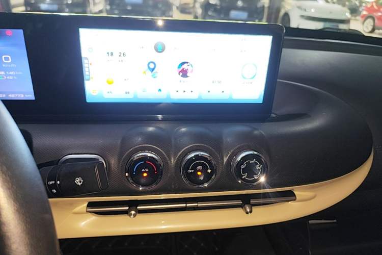 Used Wuling Bingo 2023 333 km Fast-Share Version Audio And AC Panel