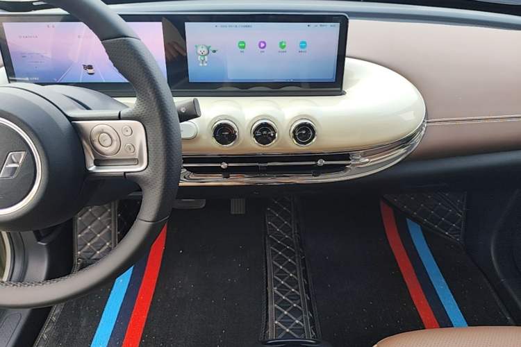 Used Wuling Bingo 2023 410 km Lingxi Deluxe Edition Audio And AC Panel