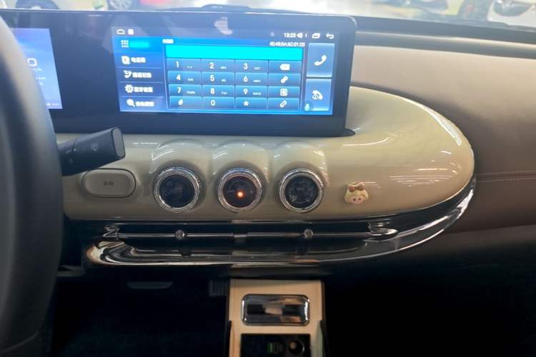 Used Wuling Bingo 2023 333km Enjoy+ Version Audio And AC Panel