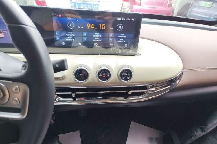 Used Wuling Bingo 2023 333km Enjoy+ Version Audio And AC Panel