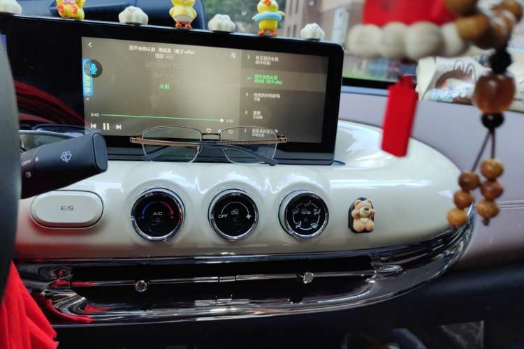 Used Wuling Bingo 2023 203km Comfort Edition Audio And AC Panel