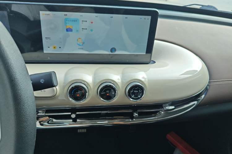 Used Wuling Bingo 2023 333km Enjoy+ Version Audio And AC Panel