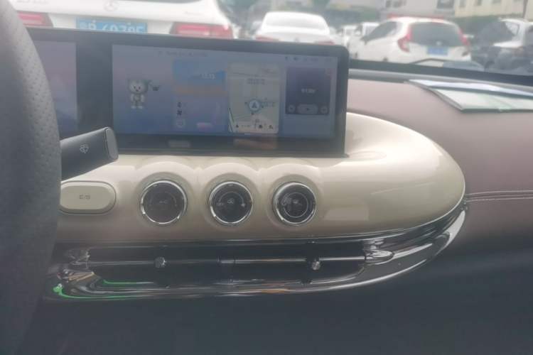 Used Wuling Bingo 2023 333 km Lingxi Connected+ Version Audio And AC Panel