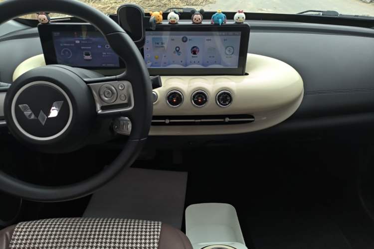 Used Wuling Bingo 2023 333 km Fast-Share Version Audio And AC Panel