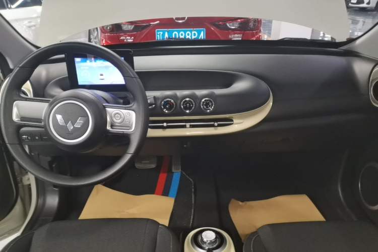 Used Wuling Bingo 2023 203km Light Edition Audio And AC Panel