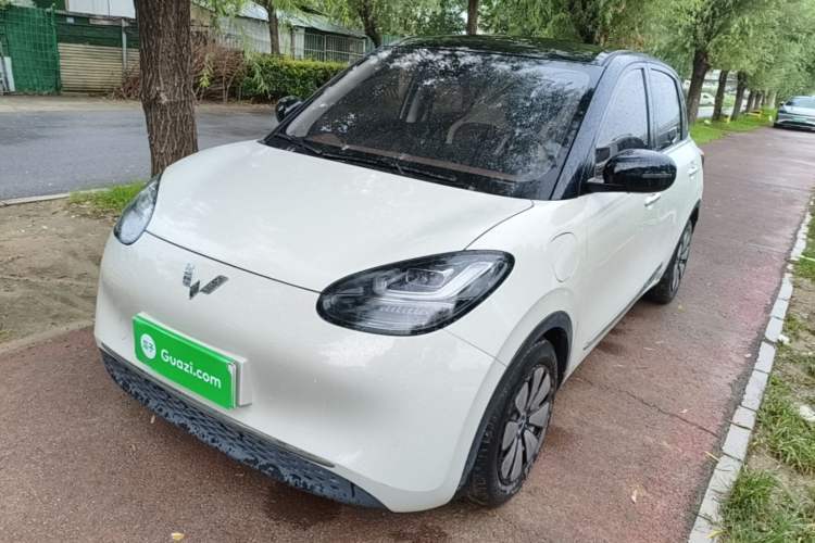 Used Wuling Bingo 2023 333 km Lingxi Connected+ Version Guazi used car, China used car export, Used car for sale, Used  cars, Cheapest cars for sale