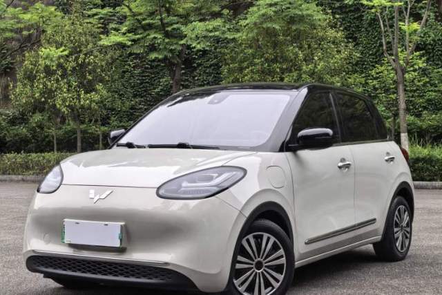 Used Wuling Bingo 2023 333 km Lingxi Connected Version