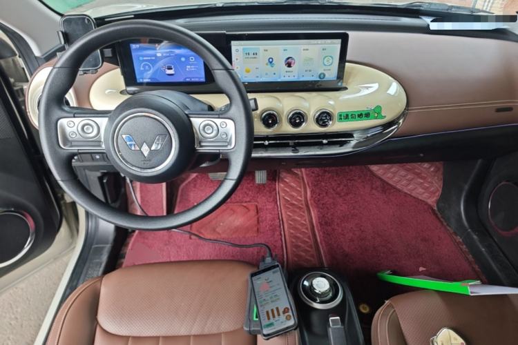 Used Wuling Bingo 2023 203km Comfort Edition Center Console