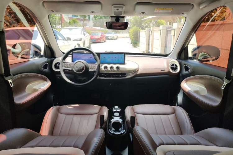Used Wuling Bingo 2023 333 km Lingxi Connected+ Version Center Console