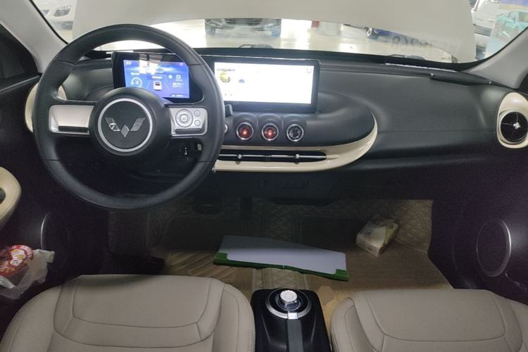 Used Wuling Bingo 2023 333 km Fast-Share Version Center Console