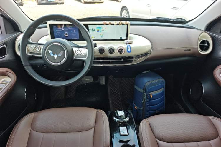 Used Wuling Bingo 2023 333 km Fast-Share Version Center Console