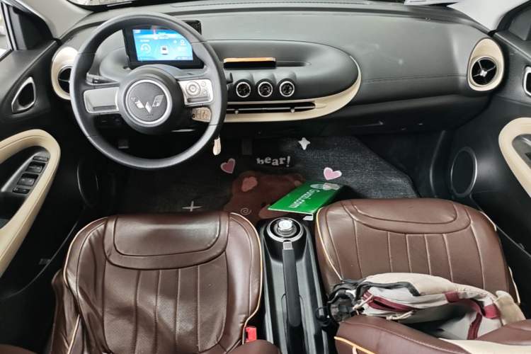 Used Wuling Bingo 2023 203km Light Edition Center Console