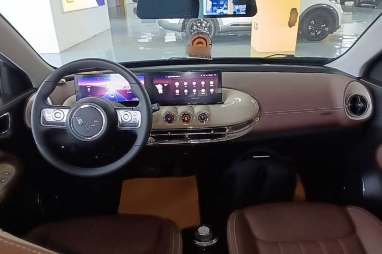 Used Wuling Bingo 2023 333 km Lingxi Connected+ Version Center Console