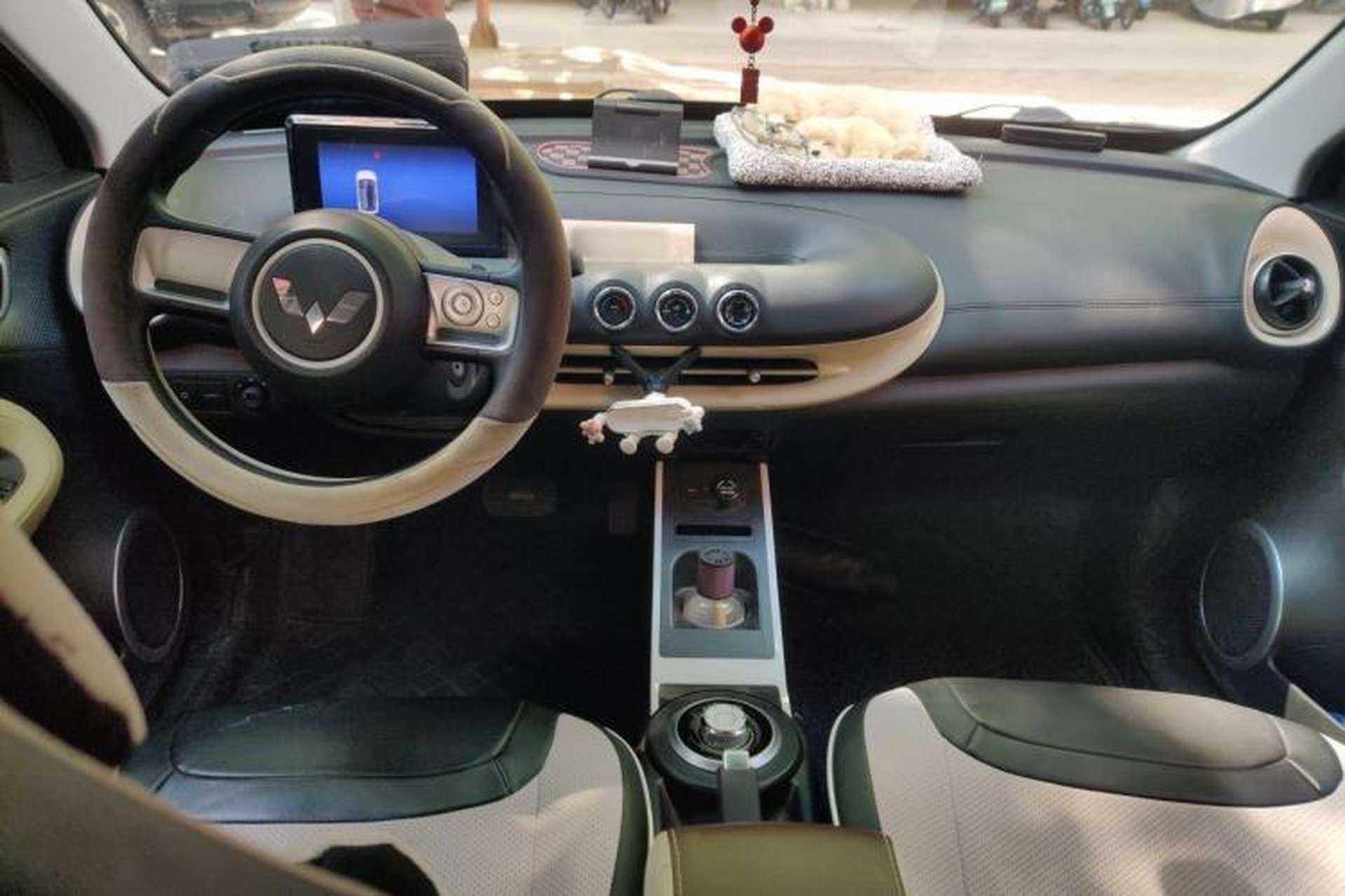 Used Wuling Bingo 2023 203km Light Edition Center Console