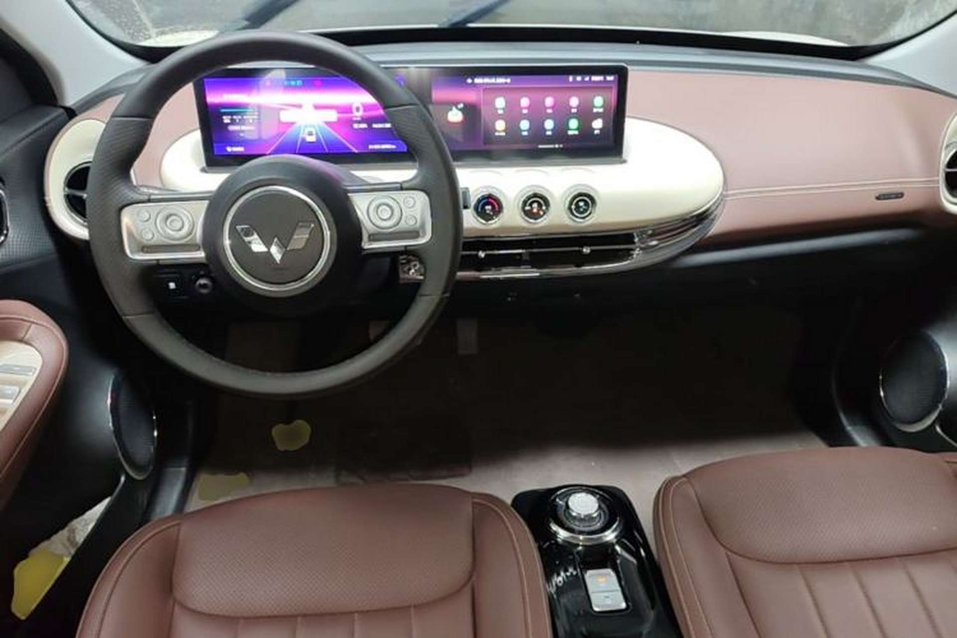 Used Wuling Bingo 2023 333 km Lingxi Connected+ Version Center Console