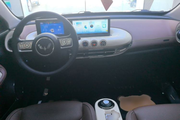Used Wuling Bingo 2023 333km Enjoy+ Version Center Console