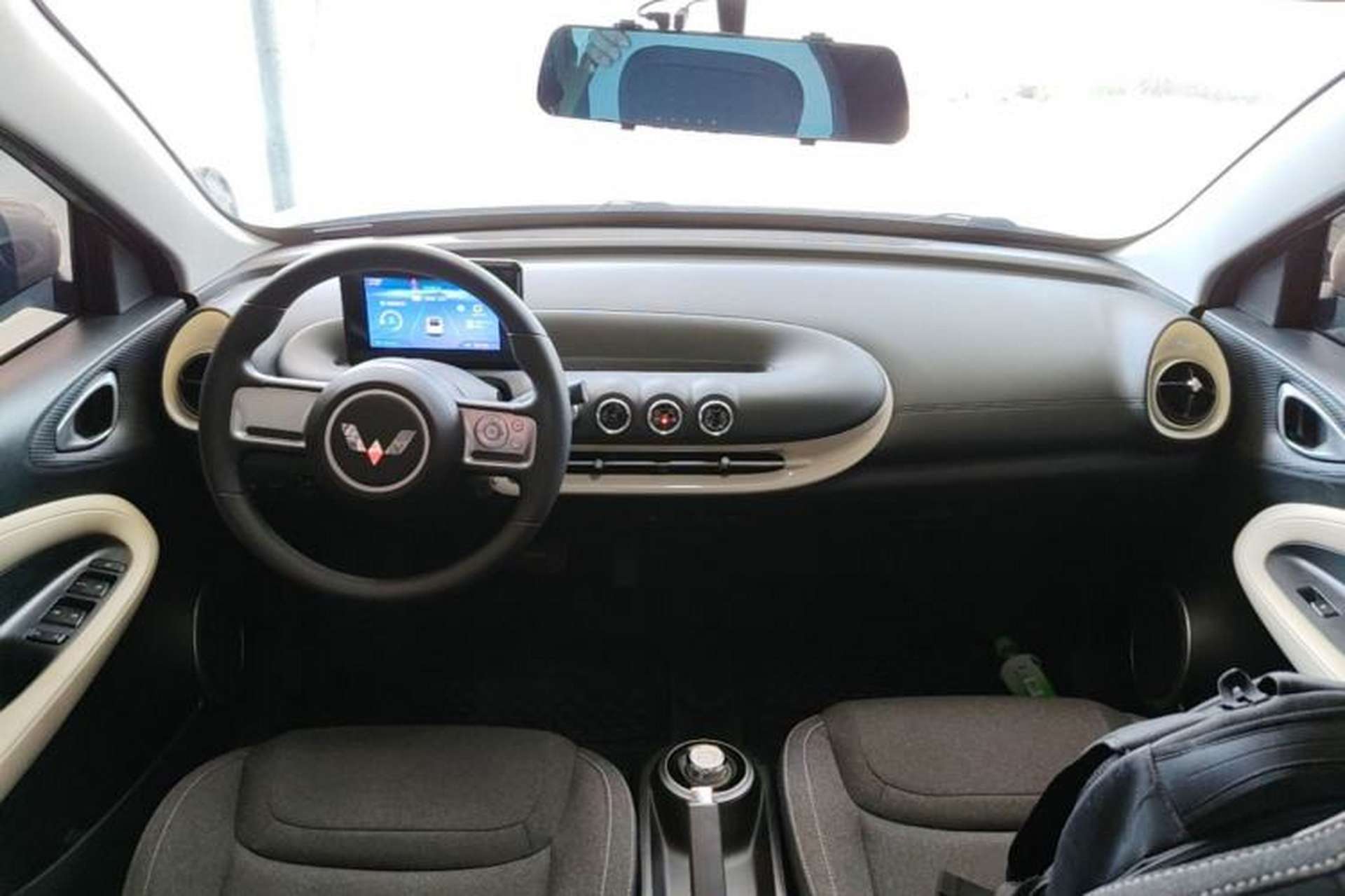 Used Wuling Bingo 2023 203km Light Edition Center Console