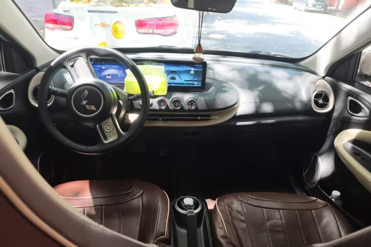 Used Wuling Bingo 2023 203km Light Edition Center Console