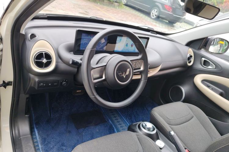 Used Wuling Bingo 2023 333 km Fast-Share Version Center Console