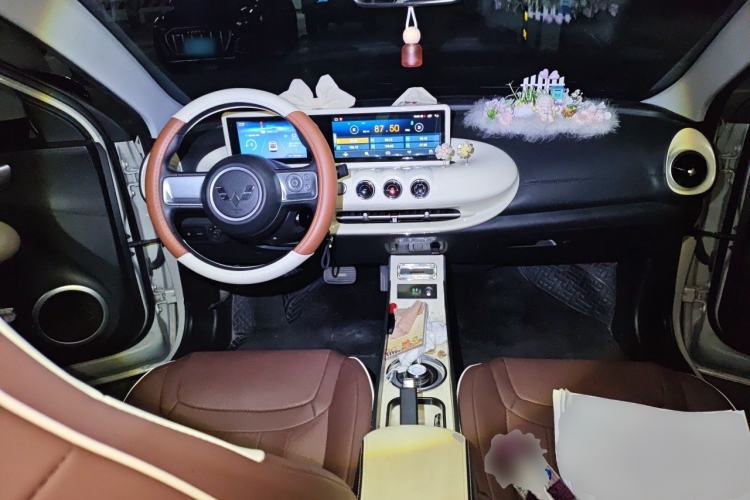 Used Wuling Bingo 2023 203km Light Edition Center Console