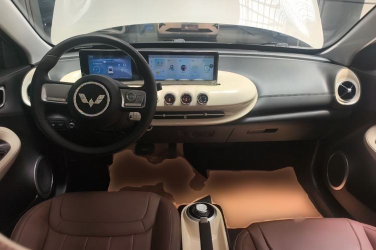 Used Wuling Bingo 2023 203km Light Edition Center Console