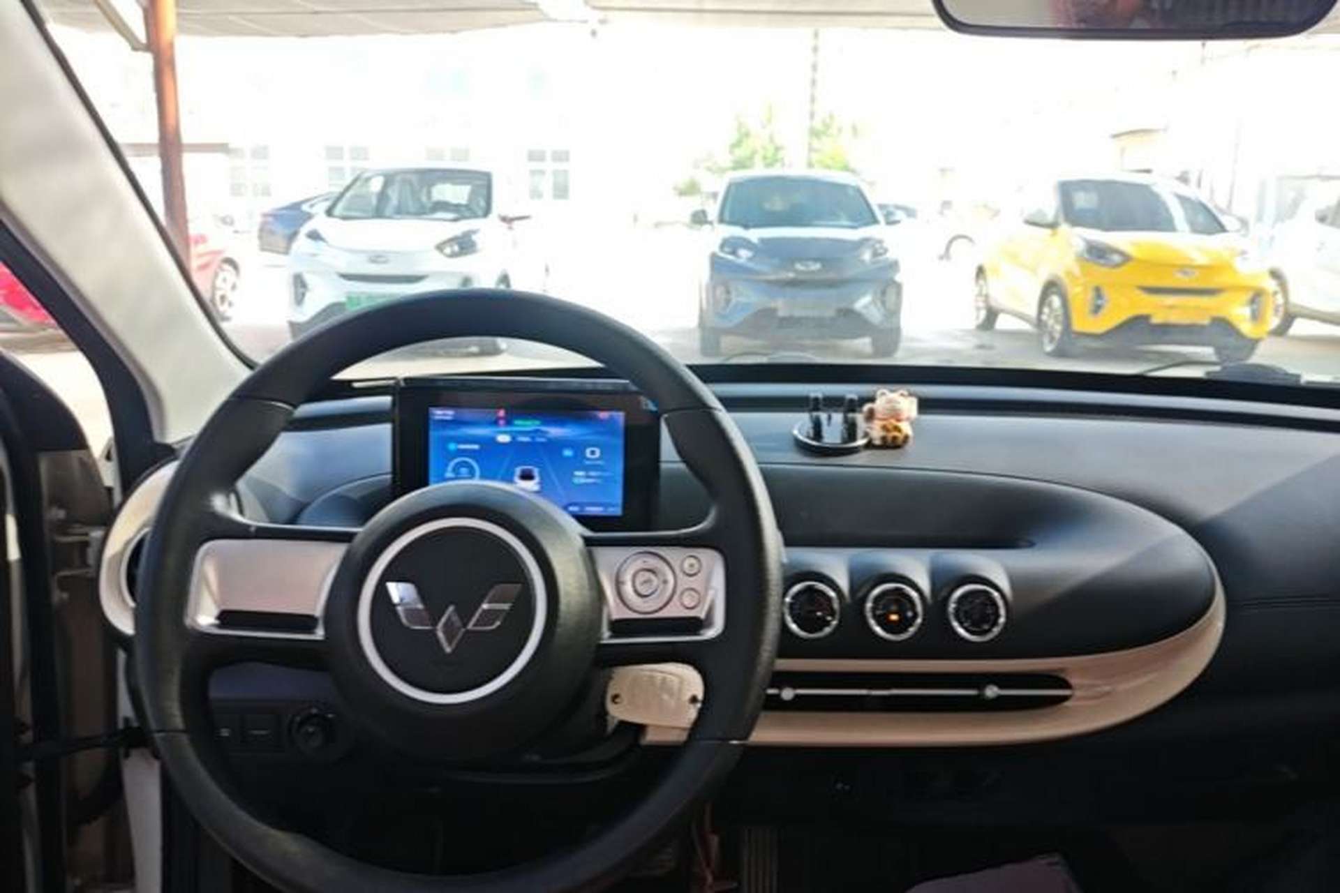 Used Wuling Bingo 2023 203km Light Edition Center Console