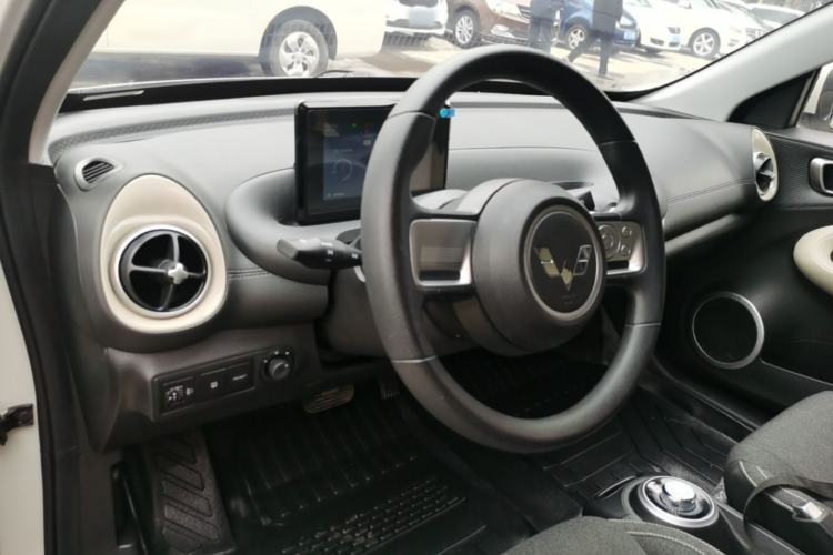 Used Wuling Bingo 2023 203km Light Edition Center Console