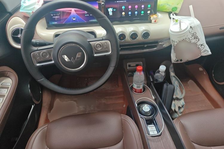 Used Wuling Bingo 2023 333 km Lingxi Connected+ Version Center Console