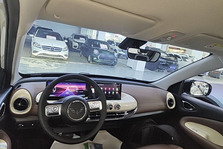 Used Wuling Bingo 2023 333 km Lingxi Connected Version Center Console