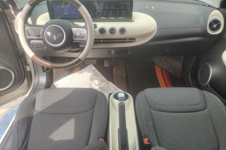 Used Wuling Bingo 2023 333 km Fast-Share Version Center Console