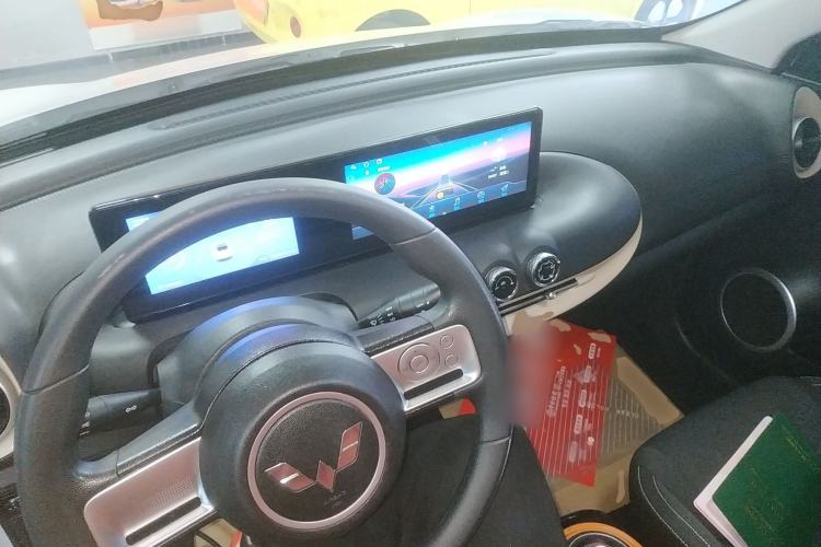 Used Wuling Bingo 2023 333 km Fast-Share Version Center Console