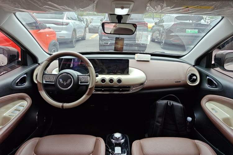 Used Wuling Bingo 2023 333 km Lingxi Connected+ Version Center Console