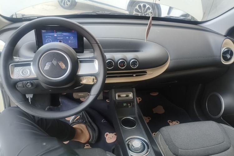 Used Wuling Bingo 2023 203km Light Edition Center Console