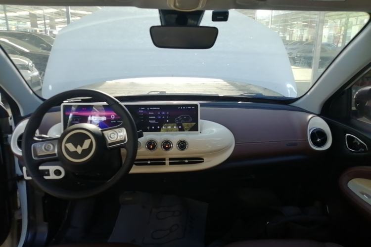 Used Wuling Bingo 2023 333 km Lingxi Connected+ Version Center Console