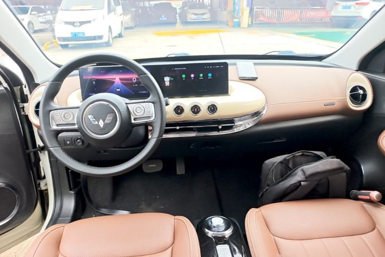 Used Wuling Bingo 2023 333 km Lingxi Connected+ Version Center Console