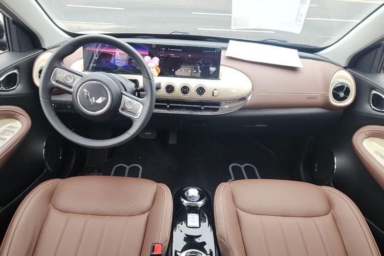 Used Wuling Bingo 2023 333 km Lingxi Connected Version Center Console