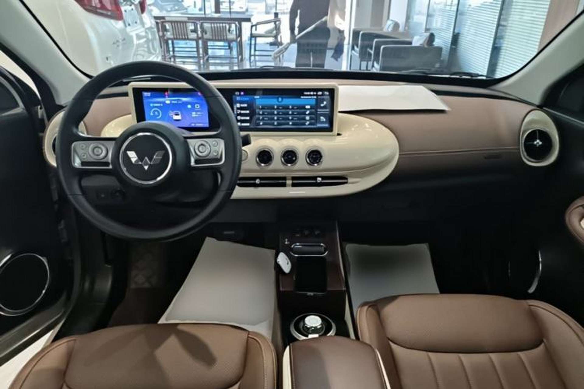 Used Wuling Bingo 2023 203km Comfort Edition Center Console